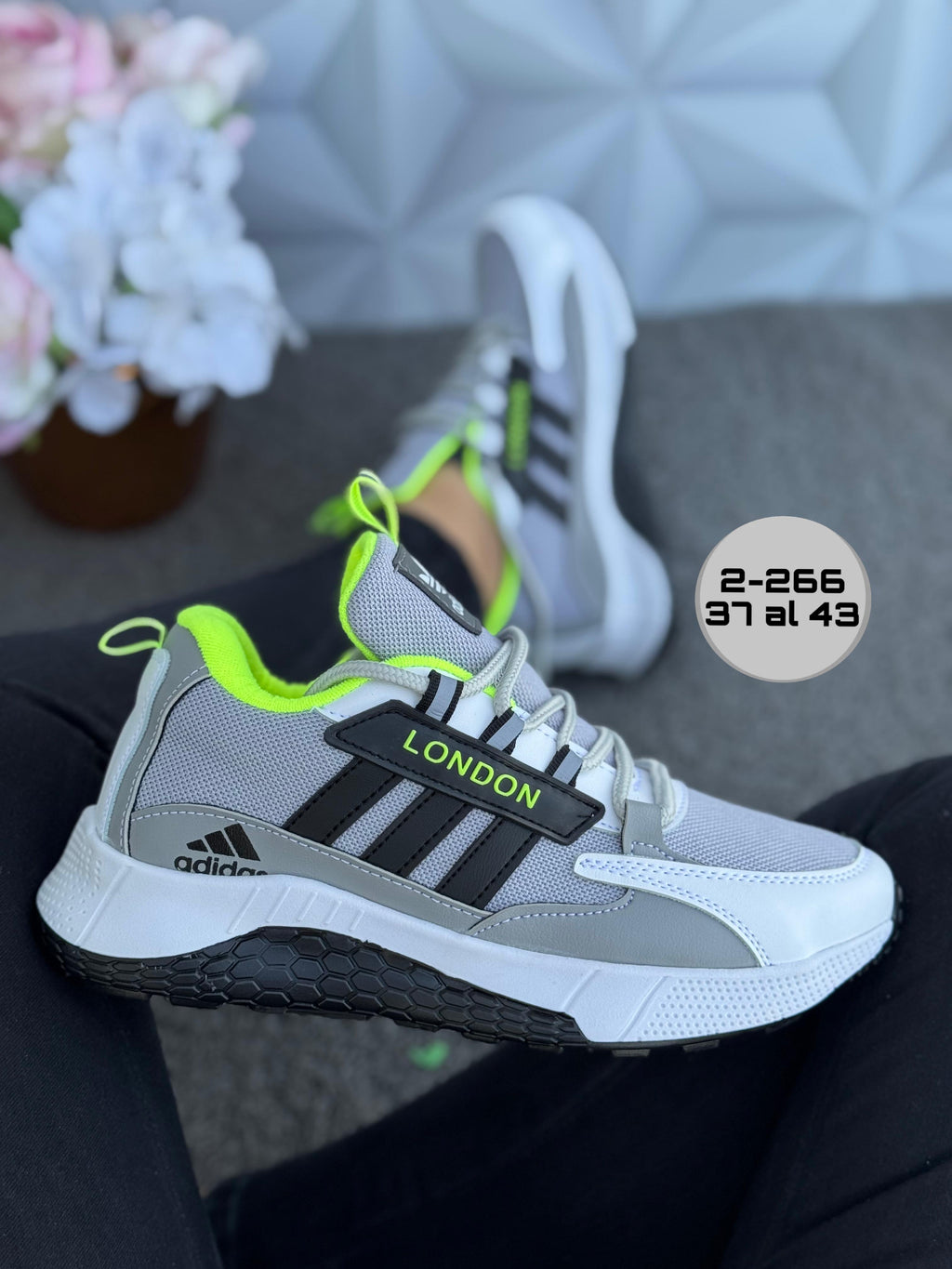 Tenis Adidas London II